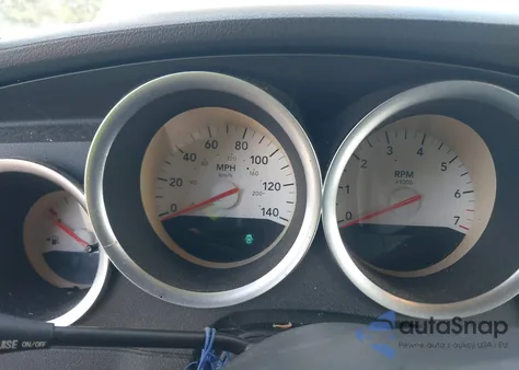 2005 Dodge Magnum Se из США, поврежденный, VIN 2D4FV48V15H647497